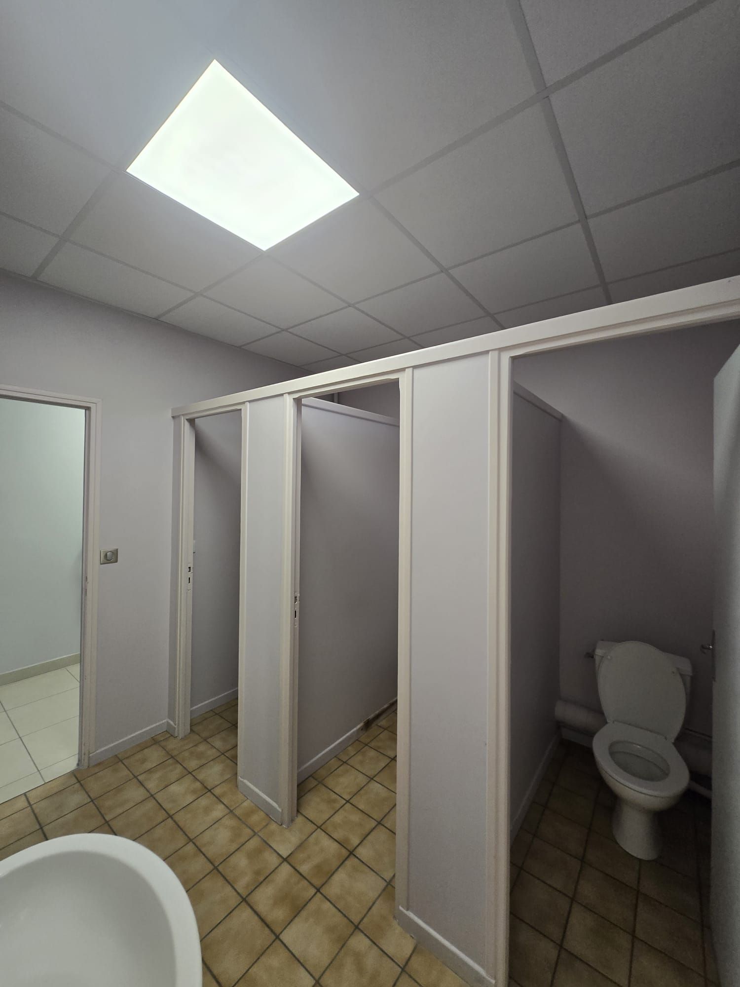 Rénovation de faux plafond et isolation d'une église à Vauréal — photo 14