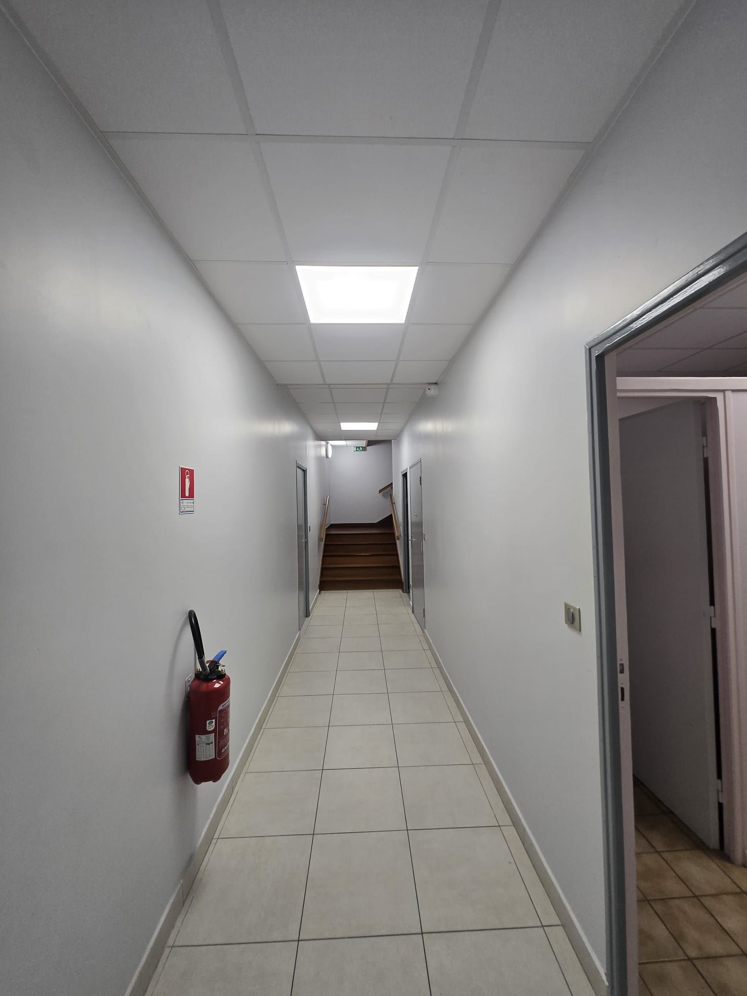 Rénovation de faux plafond et isolation d'une église à Vauréal — photo 17
