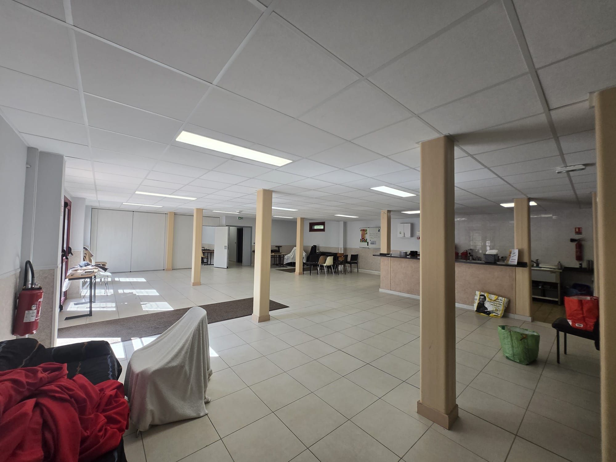 Rénovation de faux plafond et isolation d'une église à Vauréal — photo 8
