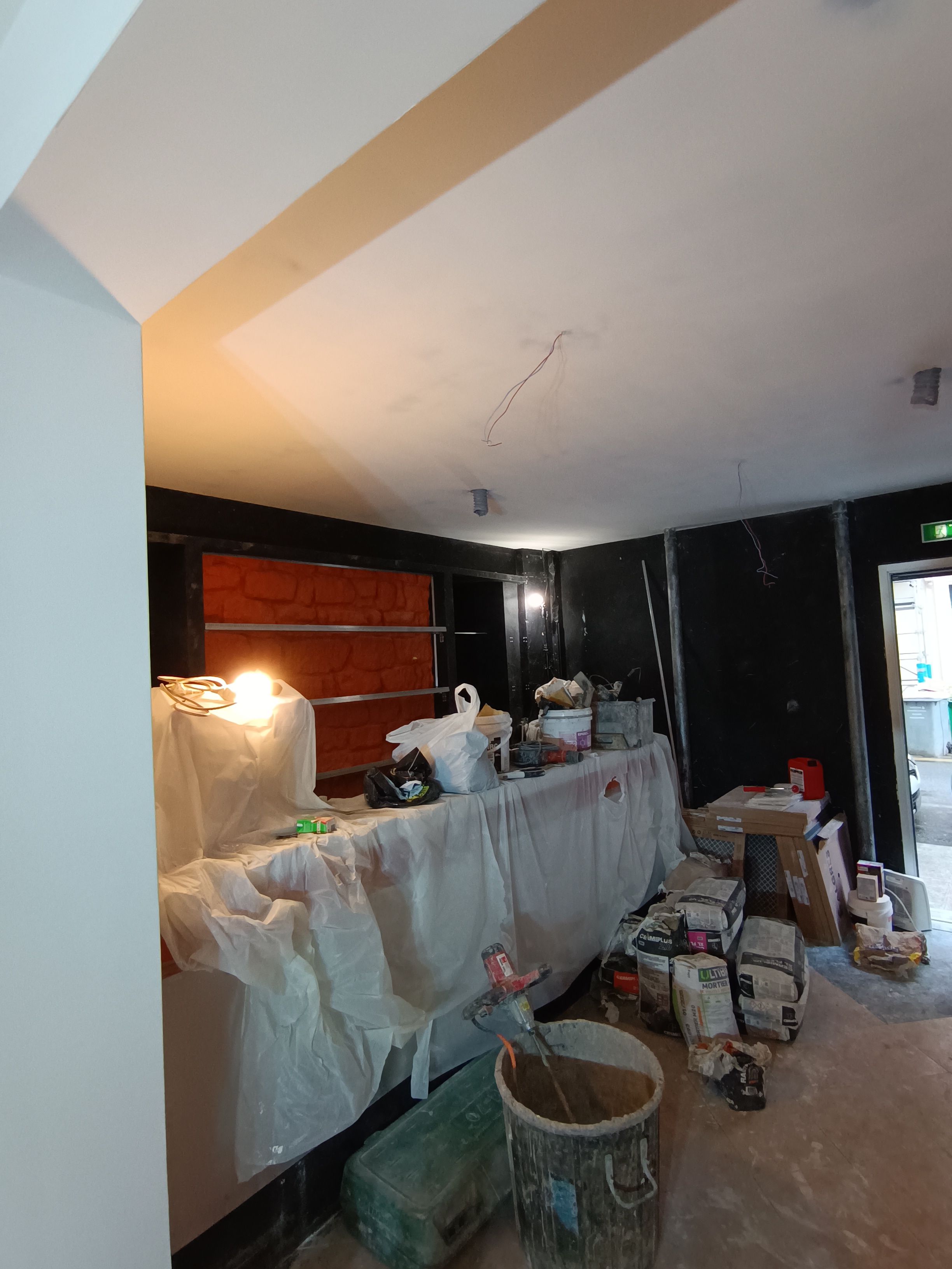 Rénovation acoustique d'un bar à Paris — photo 7