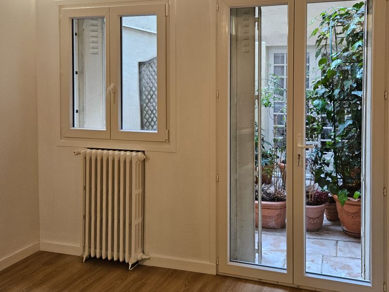 Rénovation réalisée par Chantiers Express à Paris — Rénovation complète de studio à Paris