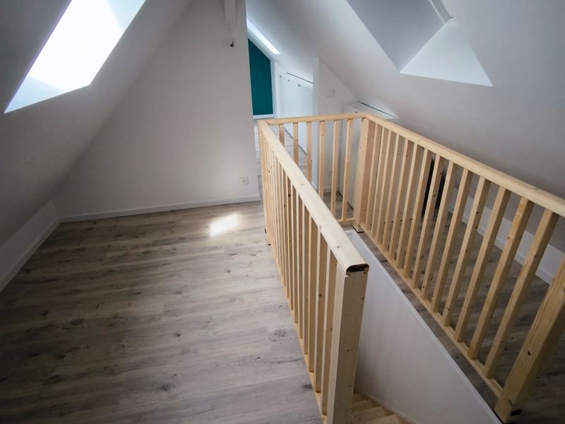 Réalisation Rénovation complète avec aménagement de combles à Issou à Issou